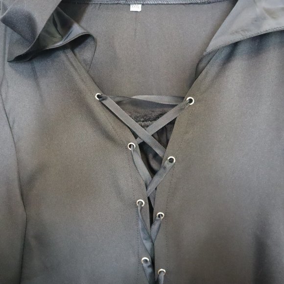 3XL Lace Witch Costume with hood - Picture 6 of 8